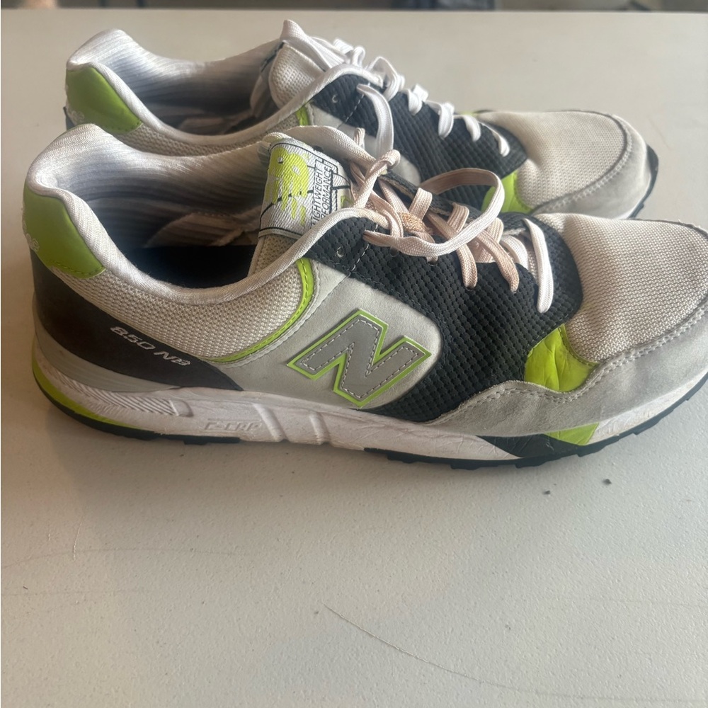 New Balance White and Green Sneakers with Sporty Rubber Sole